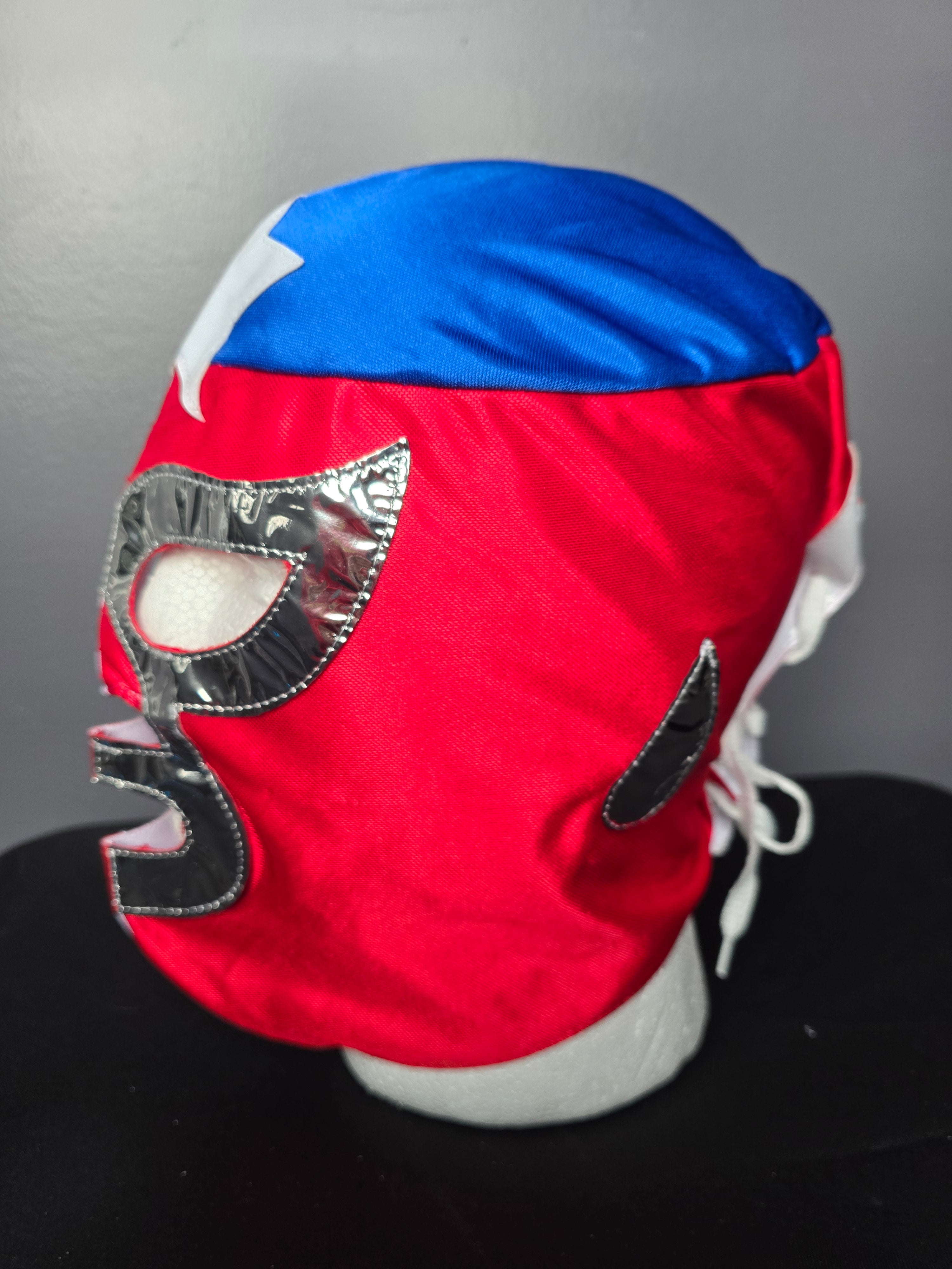 Rwd/White/Blue Economy Luchador Mask