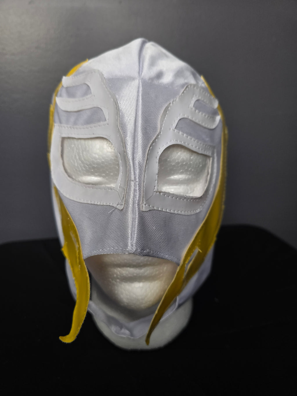 White/Yellow Rey Mysterio Economy Luchador Mask