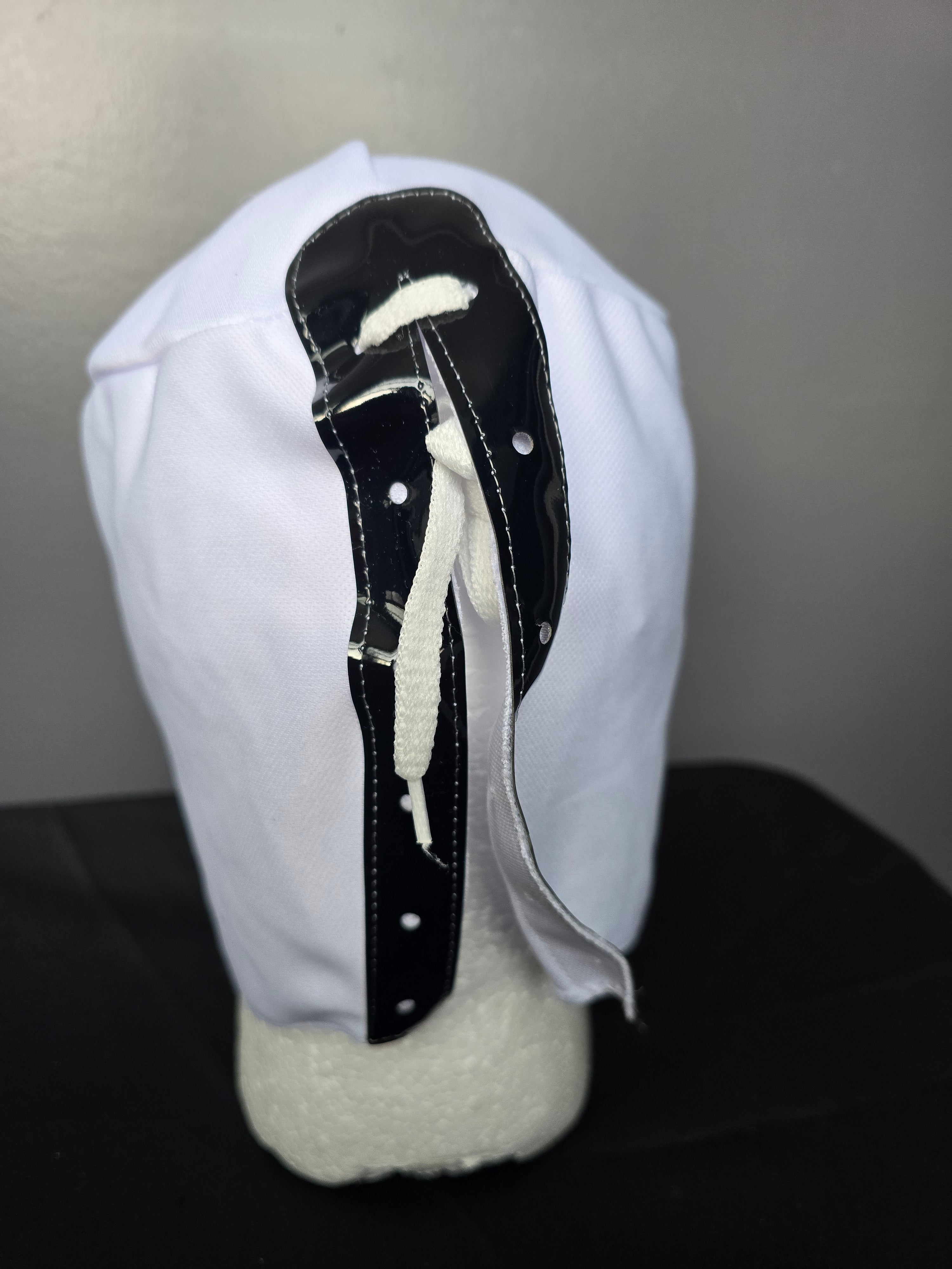 White/Silver Economy Luchador Mask